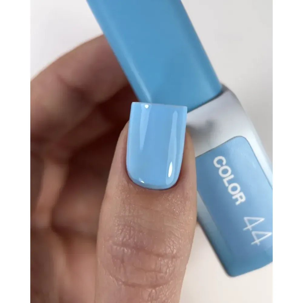 Гель-лак Luna Color Gel 044 блакитне небо 8 мл