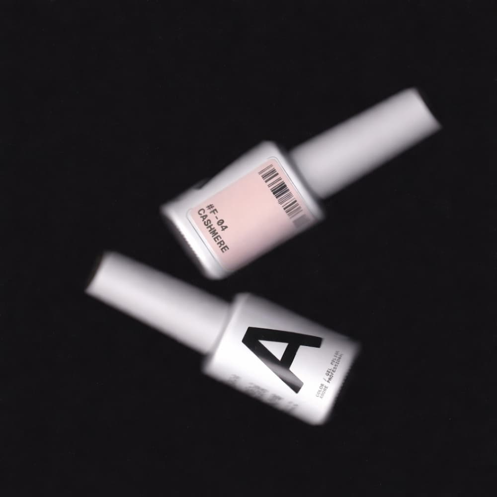 Гель-лак Adore Professional French F-04 Cashmere прозорий рожево-бежевий 12 мл