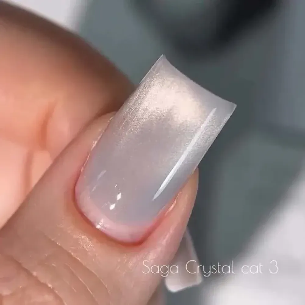 Гель-лак Saga Professional Cat Crystal 03 серебристо-голубой 10 мл Гель-лак Saga Professional Cat Crystal 03 серебристо-голубой 10 мл