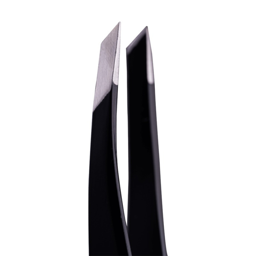 Пинцет для бровей ZOLA Professional Tweezers Beveled Black скошенные кромки цвет черный