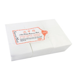 Салфетки безворсовые. белые в упаковке 6х4 см. 600 шт