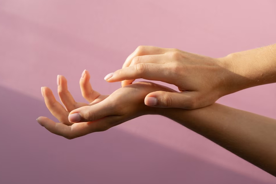 Догляд за нігтями: домашній, професійний, загальні рекомендації - фото 1